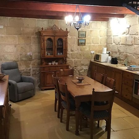 Charming 17Th Cent House Of Character In The Famous 3 Cities, Right Next To Valletta Cospicua Екстериор снимка