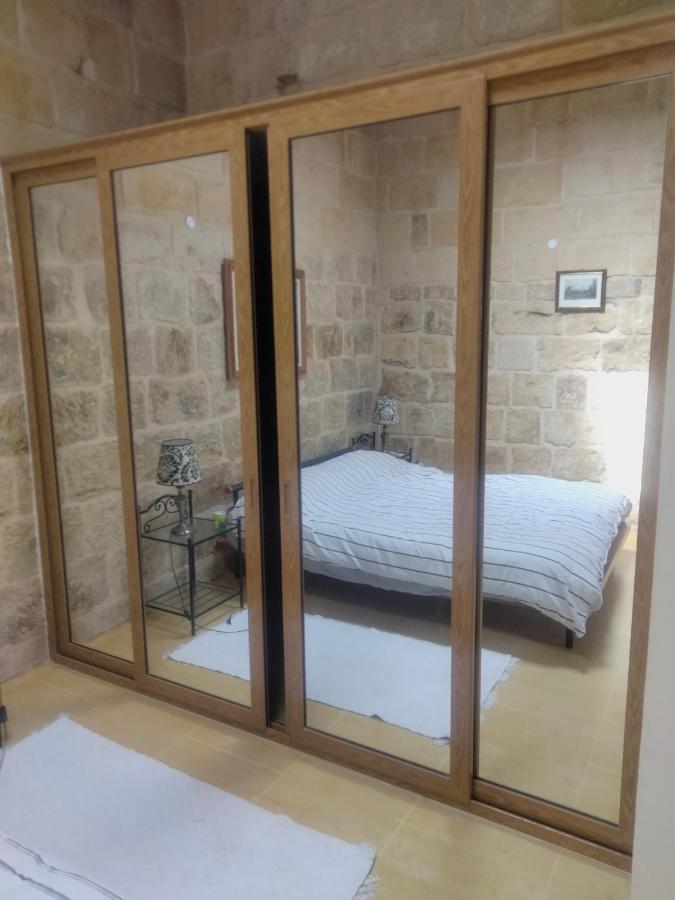Charming 17Th Cent House Of Character In The Famous 3 Cities, Right Next To Valletta Cospicua Екстериор снимка